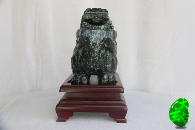 赑屃 大：68000￥ ?。?8000￥